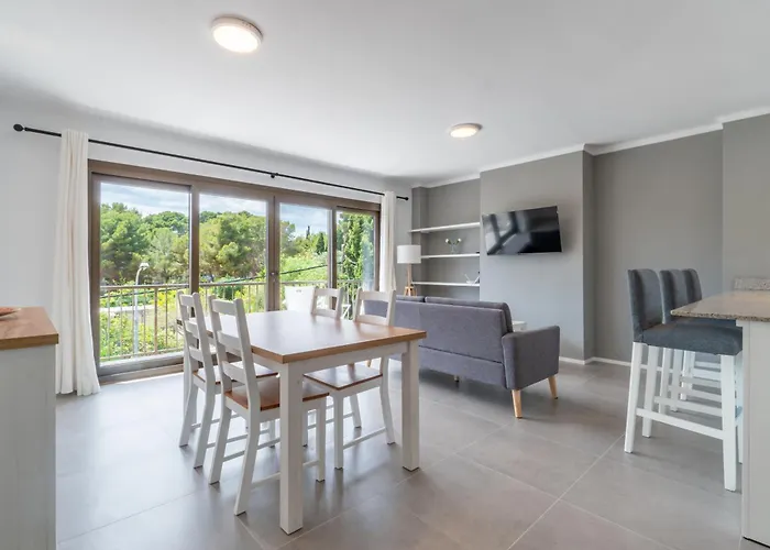 Ponent Cala Ratjada Apartments C