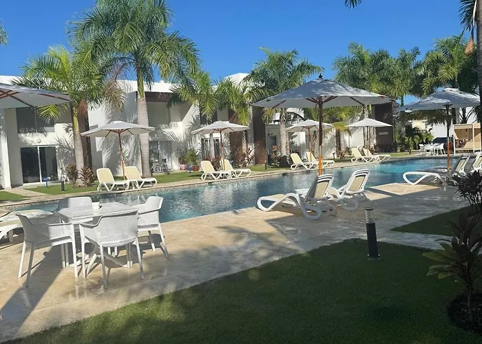Lujoso Townhouse En Boca Chica