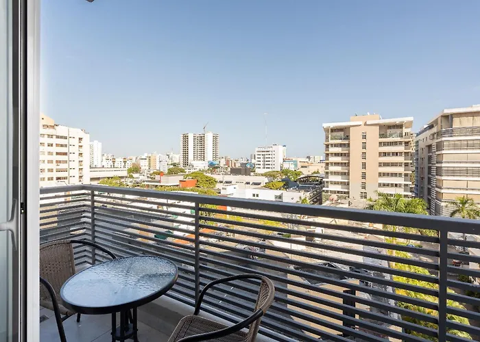 9+Ocho Suites By Yellowkey