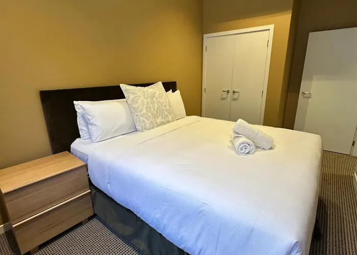 New Luxury Cbd Apartments