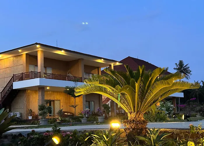 Bayview Beach Resort East Lombok