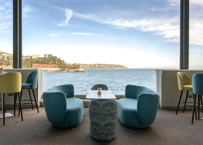 Monte-Carlo Bay Hotel & Resort