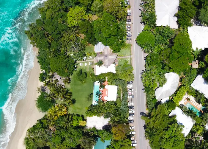Le Cameleon Hotel