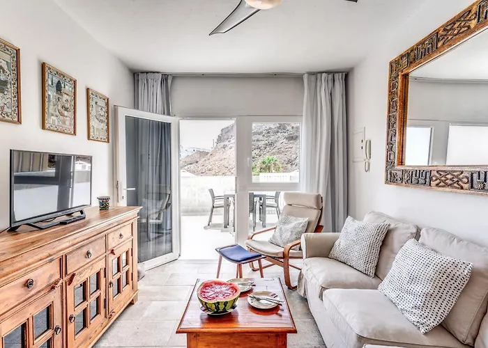 Granada II Apartments