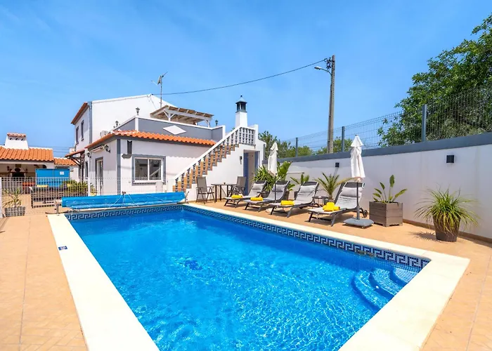 Vila Da Encosta - Private - Heated Swimming Pool - By Bedzy