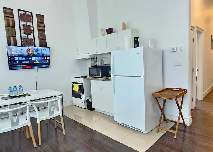 Perfect Location! Quiet-Spacious-2 Bed-2 Bath