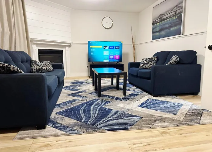 1 Bedroom Apartment With Living Room And Full Washroom To Yourself Alone And A Private Car Park