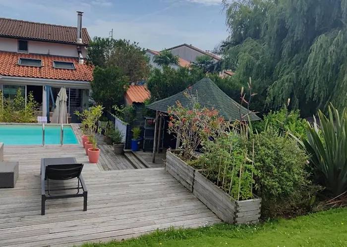 Maison Saint Jean De Luz 6 Personnes Piscine Et Jacuzzi