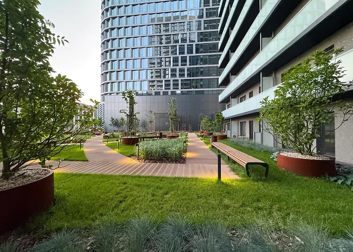 Lakru Apartments Global Office, Free Garage, Self Check-In
