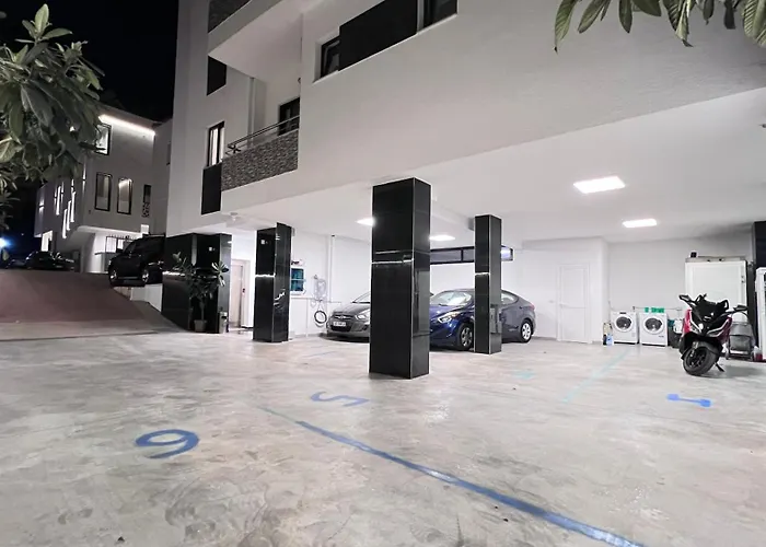 Hotel Qurku 2 - City Center