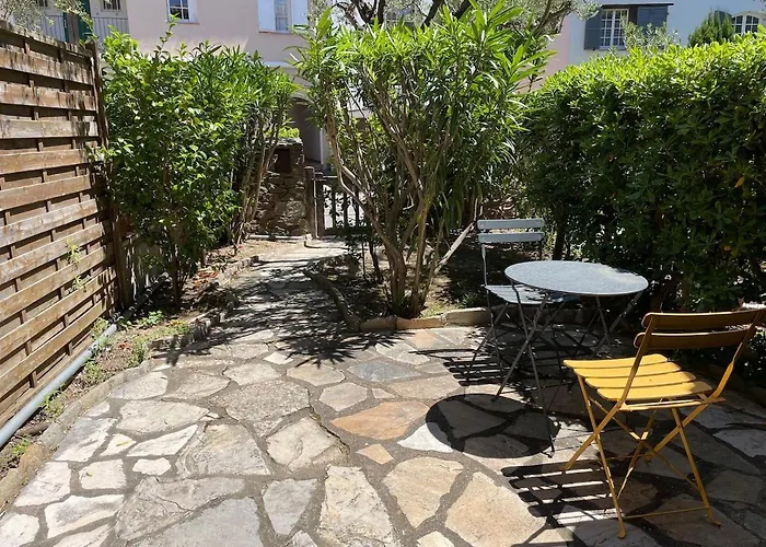 Picturesque Maison De Pecheur With View, 4 Bedrooms