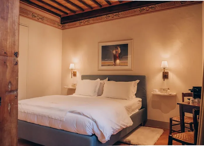 Palazzo Tamanti - 4Br 6 Bath Estate Home In Montalcino Center