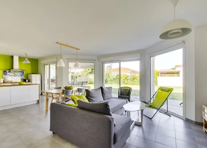 Maison Contemporaine Biscarrosse, 7 Pers., 3 Ch., Wi-Fi, Sur Terrain 700M², Proche Activites Et Plages
