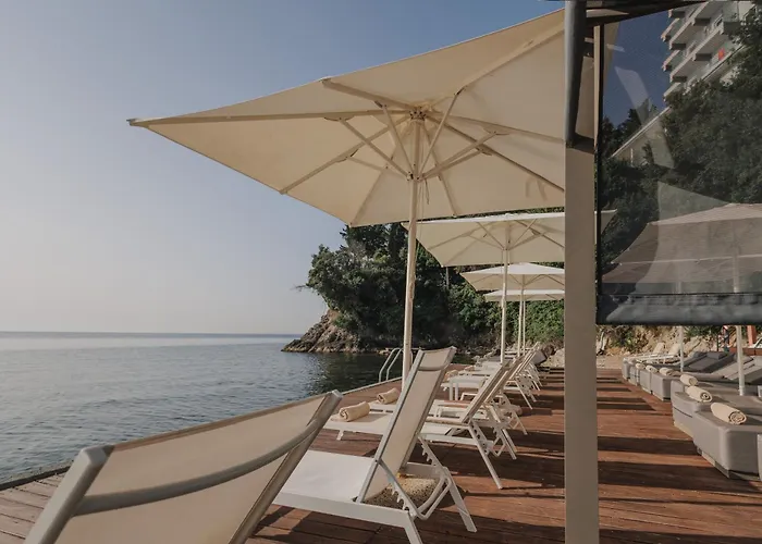 Ray Hotel Corfu