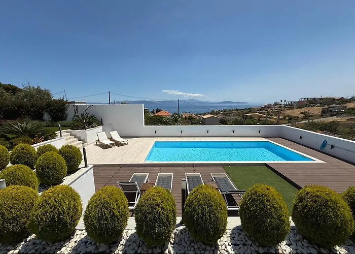 The White House Beach Villa