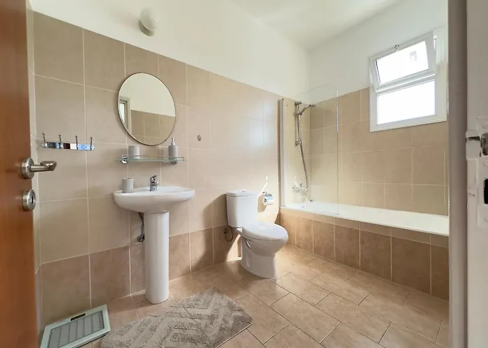 3 Bedroom Villa With Pool 5 Minutes To The Center Of Paphos