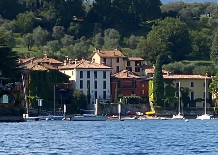 Pescallo Apartments