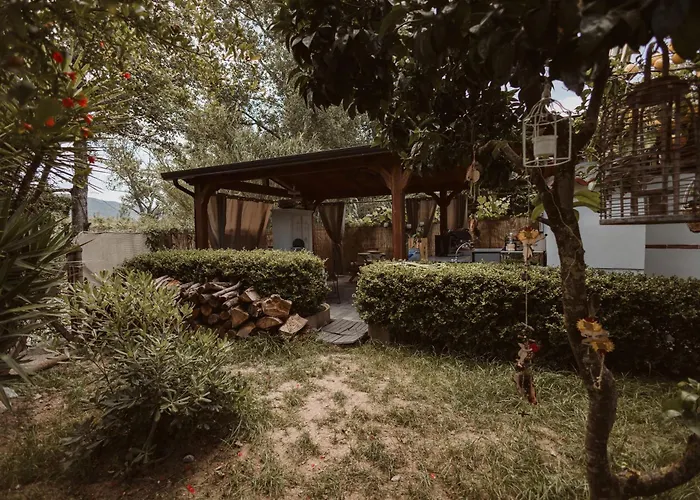Casa Vacanze Rosy "Nel Verde"