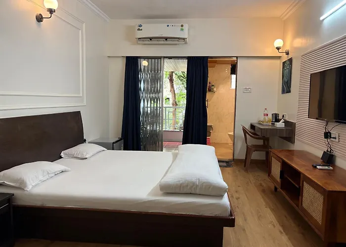 Apple Tree Apartments Koregaon Park