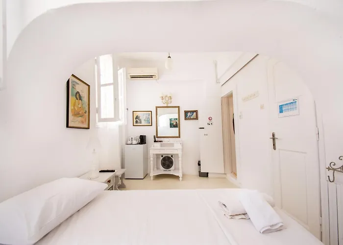 Hotel Delfines