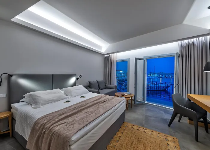 Naves Suites