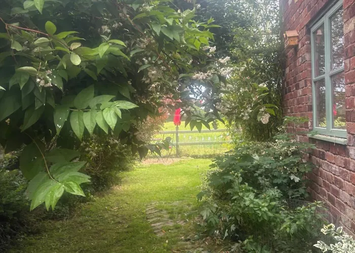 Soldiers Cottage, With Hot Tub, Dog Friendly, Great Views