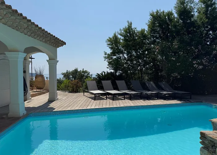 La Villa M A Pramousquier
