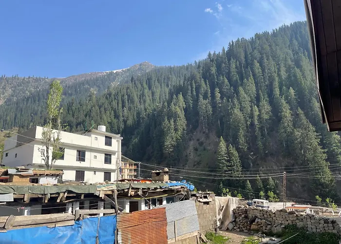 Arcadian Cottages Naran