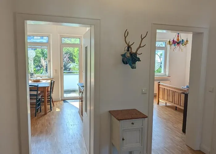 Helle Ferienwohnung Aachen Sued