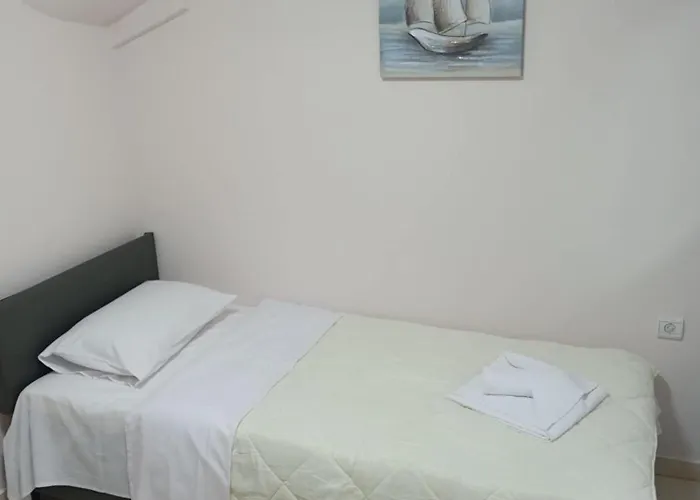 A & G Apartment
