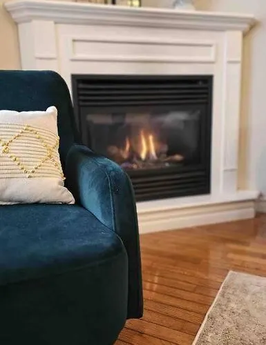 Cozy Guest Suite Walk To Lakeside