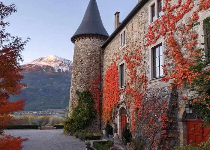 Chateau De Picomtal