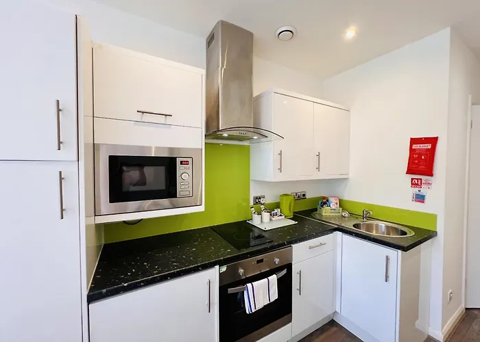 Fox House, Studio Apartments