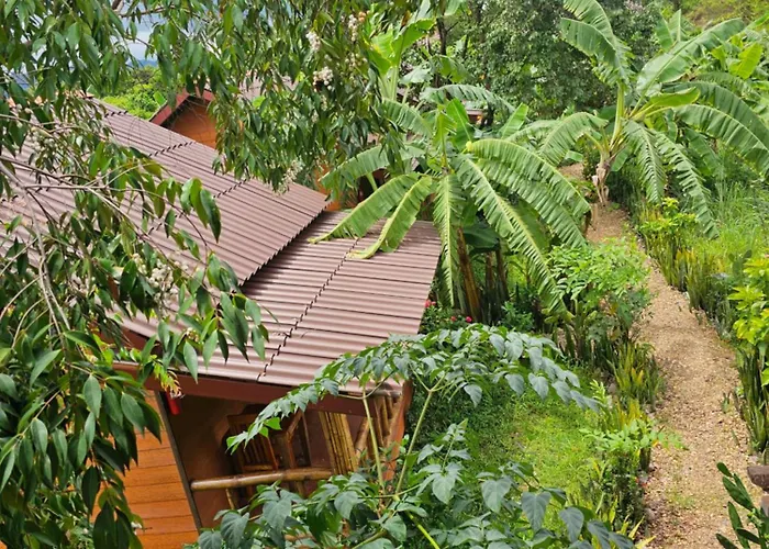 Nana Bungalows