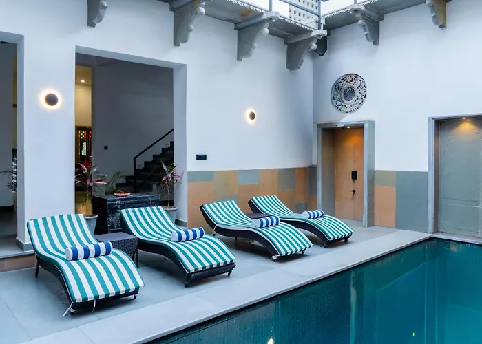 Madri Retreat - Heritage Boutique Hotel With Pool