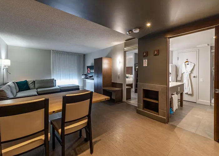 Hotel & Suites Normandin Quebec