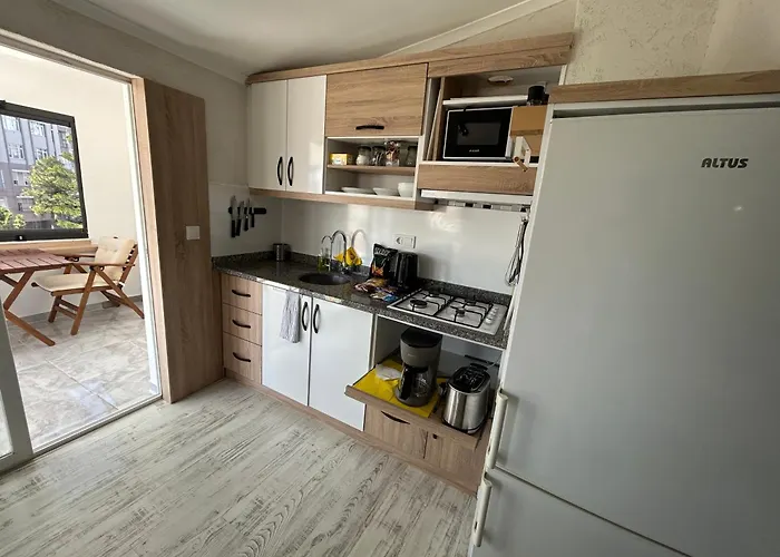 Alex Suites Lara