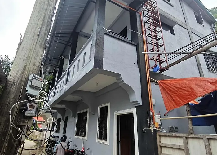 Alexa'S Apartments
