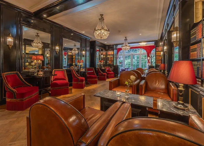 Apollofirst Boutique Hotel