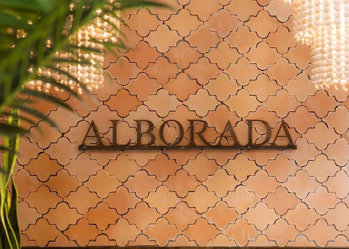 Apartamentos Jr Alborada