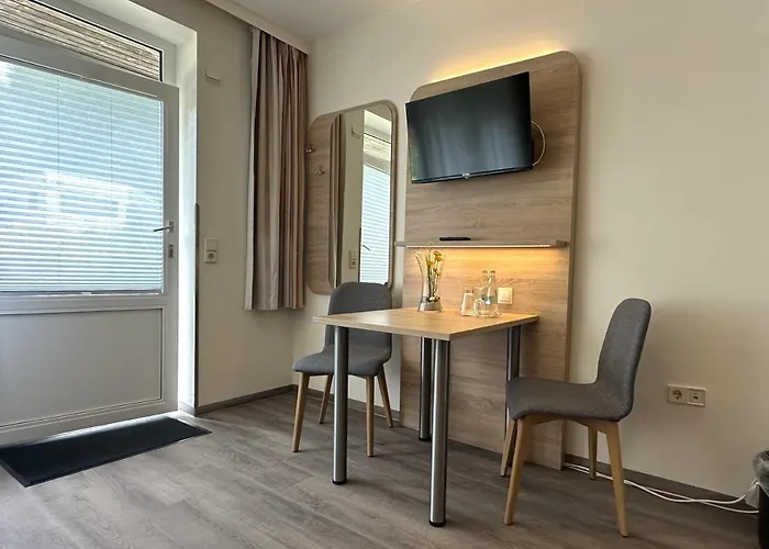 Gaestehaus Lietzow & Stoertebeker Camp