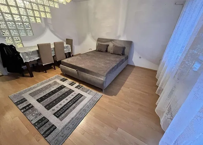 Quelle 1Br Apartment - Short - Long Projects