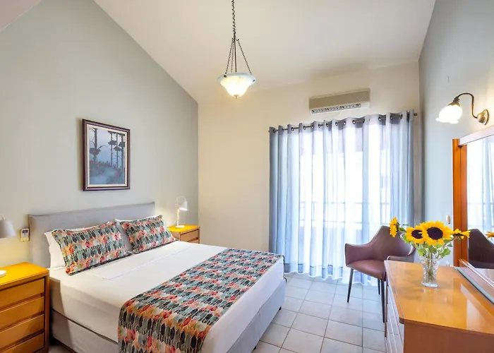 Morpheas Apartments