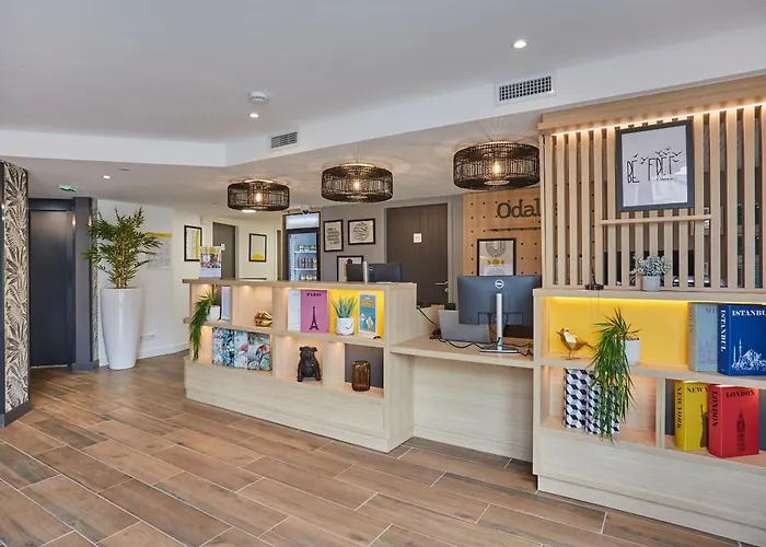 Appart'Hotel Odalys City - Nimes Arenes - Palais Des Congres