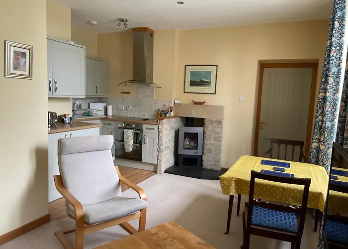 Coachman'S At Claremont Cottage