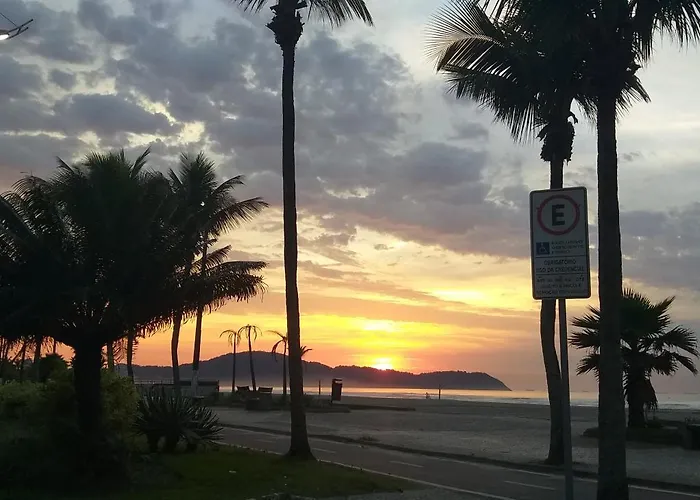 Recanto Beira-Mar Tupi, Praia Grande-Sp - Predio Frente Mar, Garagem Disponivel Exceto Em Feriados Prolongados