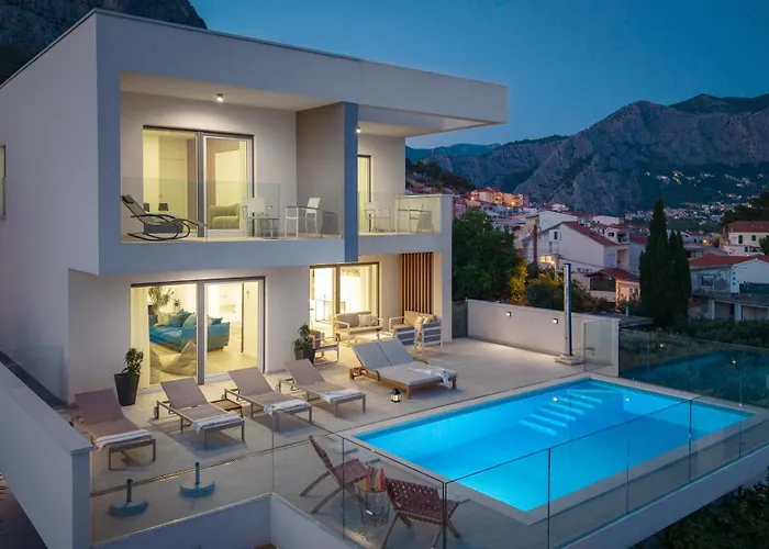 Luxurious Villa Lapis - Heated Pool, Sauna, Gym And Spa, 120M To Sandy Beach