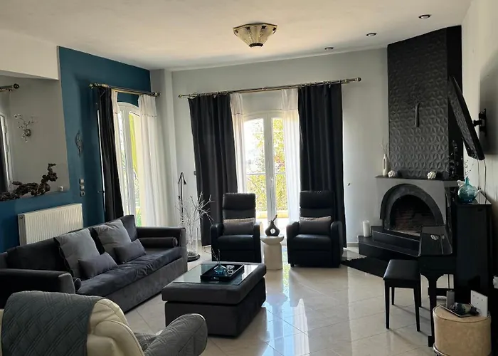 E L Urban Villa.