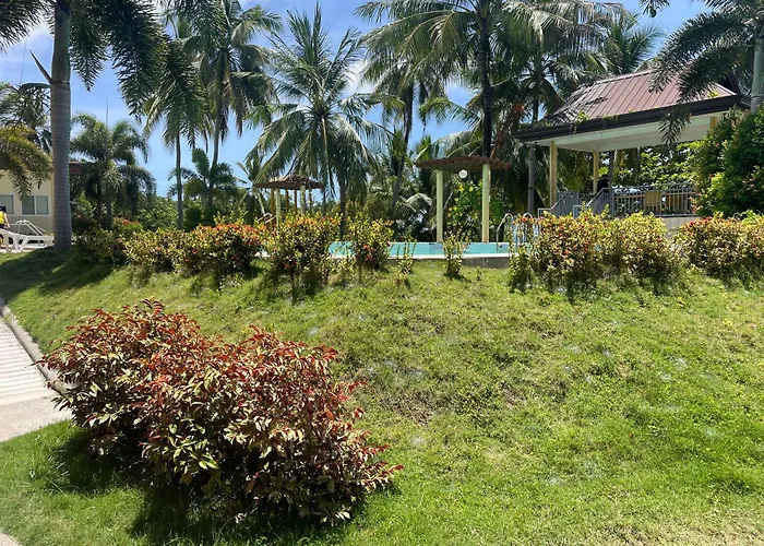 Reef Waters Resort