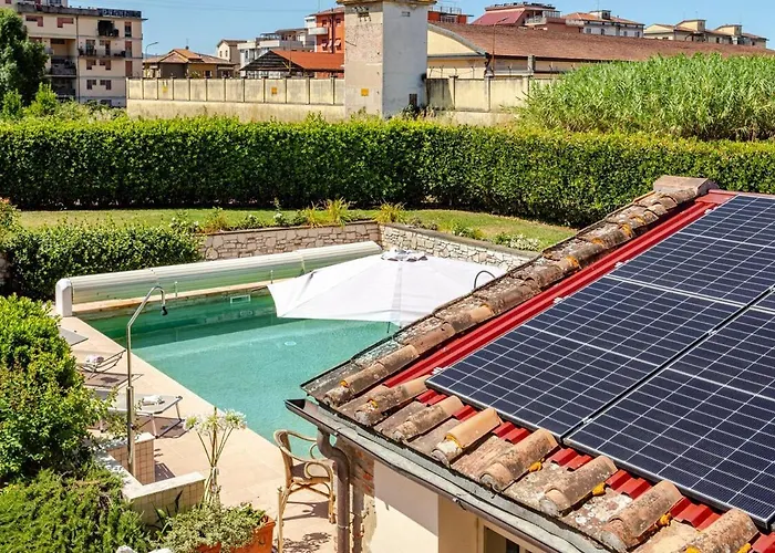 Il Fienile Pool And Garden Retreat In Tuscany
